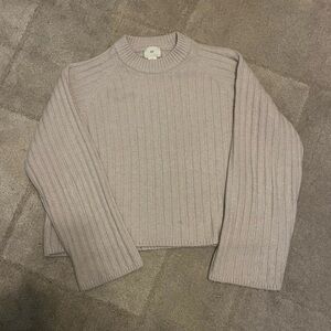 H&M cream ribbed sweater